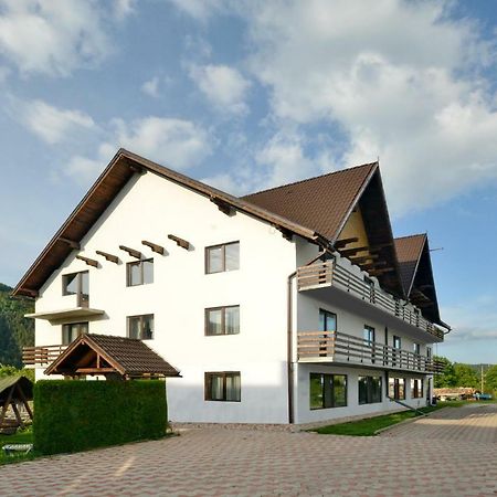 Vila Mogan Hotel Моечу де Жос Екстериор снимка