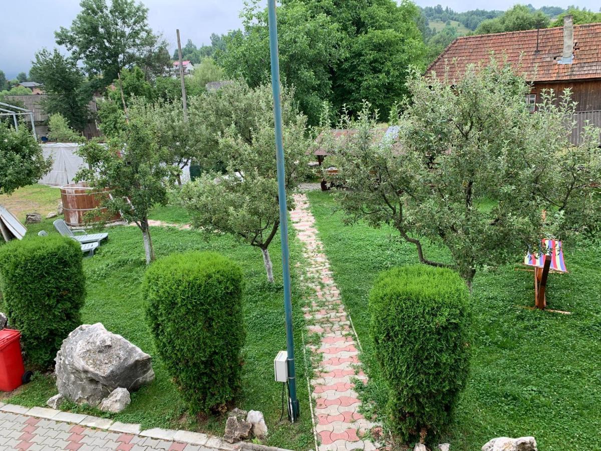Vila Mogan Hotel Моечу де Жос Екстериор снимка