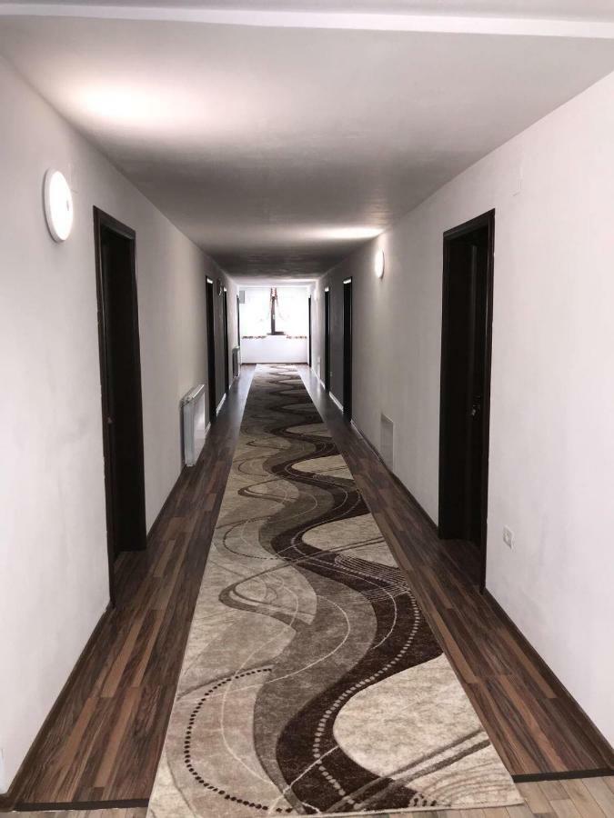Vila Mogan Hotel Моечу де Жос Екстериор снимка
